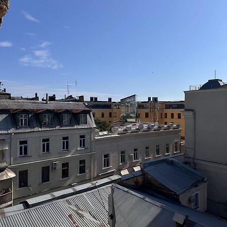 White Door Apartments Heart Of Odessa 1 Экстерьер фото